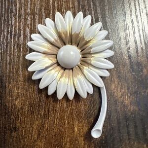 Vintage White Brown Flower Stem Brooch Pin Cocktail Statement Fashion